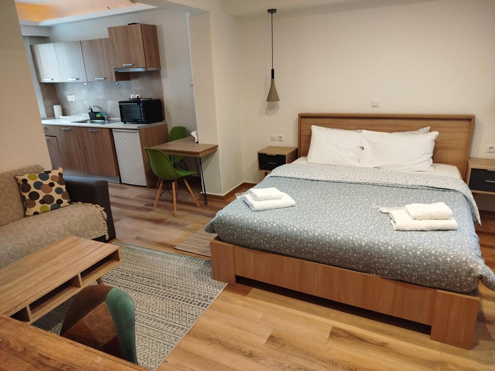 One-Bedroom Apartment